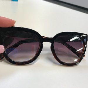 QUAY Australia NOOSA Polarized Sunglasses